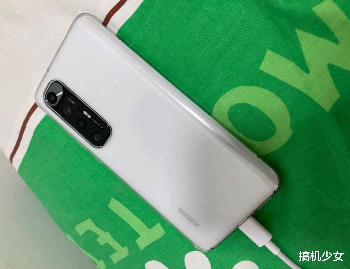 高通骁龙|从3499跌至2299元,哈曼卡顿+无线充电,这才是真香骁龙870手机