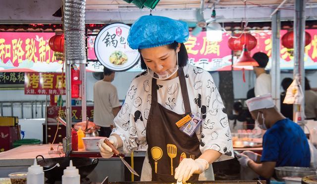 度假区|山东又有一个夜市走红，连外地人也来打卡，还好我们没有错过
