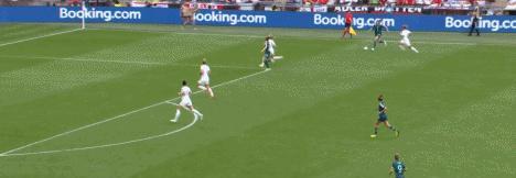 2-1，110分钟绝杀欧洲8冠王！87192球迷现场见证，女王发文庆祝