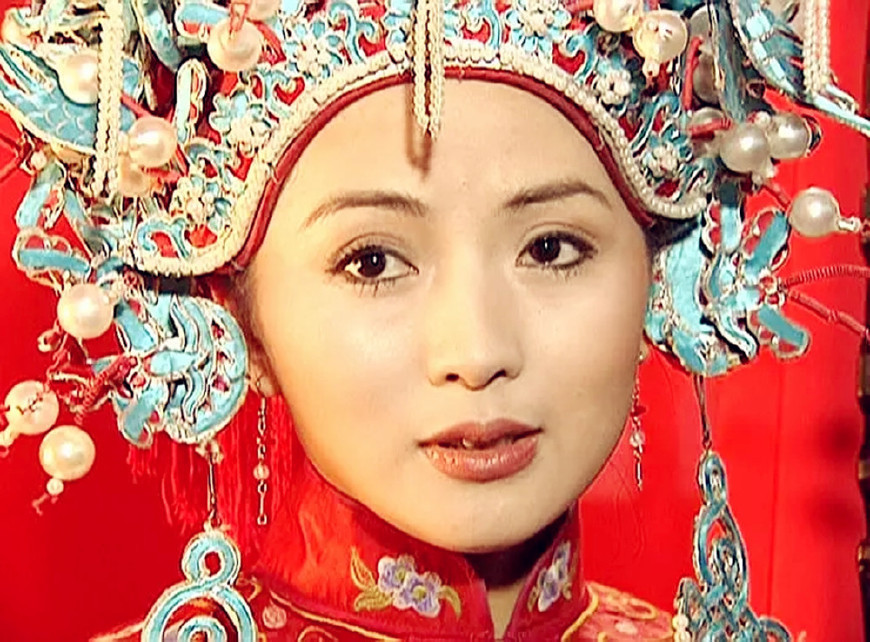 陈德容|当琼瑶剧女星撞戏服：王艳不敌林心如，巅峰期的陈德容难逢对手