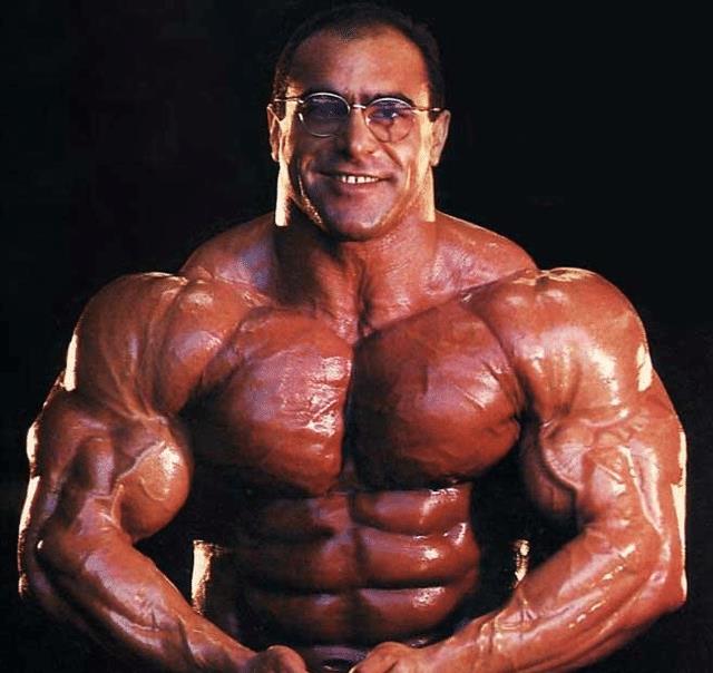 运动员|职业健美运动员退役前和退役后的巨大变化，引发深思