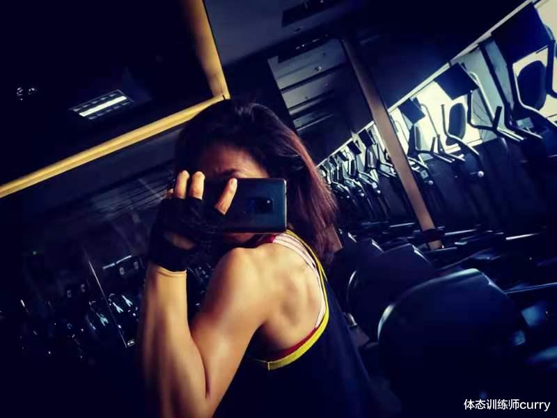 运动|5年力量训练快40岁宝妈健身分享上：缘起，训练思路计划，私教