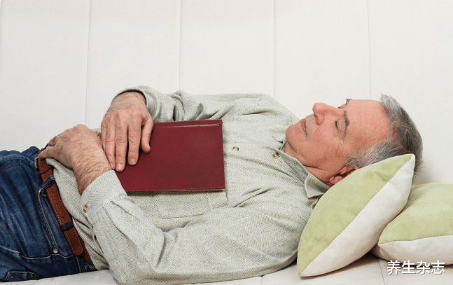 医生|35岁女子长期颈痛、嗜睡,查出甲状腺癌,医生惋惜:这汤怎能天天喝