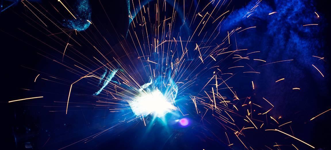 为什么电焊对人有那么大的伤害?