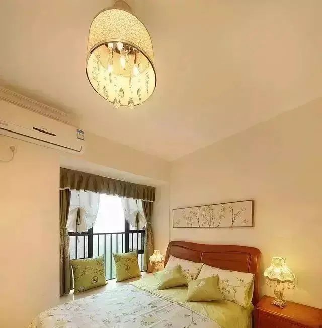 第一次去朋友家,进门就看到他家的客厅设计太漂亮,好想照搬回家