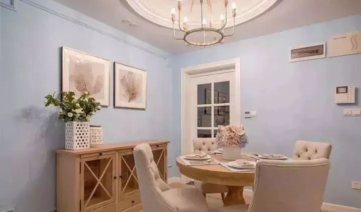 小户型餐厅,别再傻傻乱装了,看看别人家这么装,漂亮又实用!