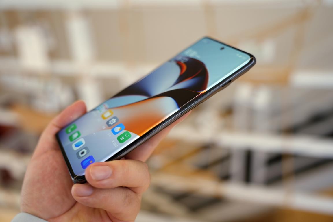 一加科技|让友商难堪!一加Ace2评测:不怕比,放心买,让你高人一等