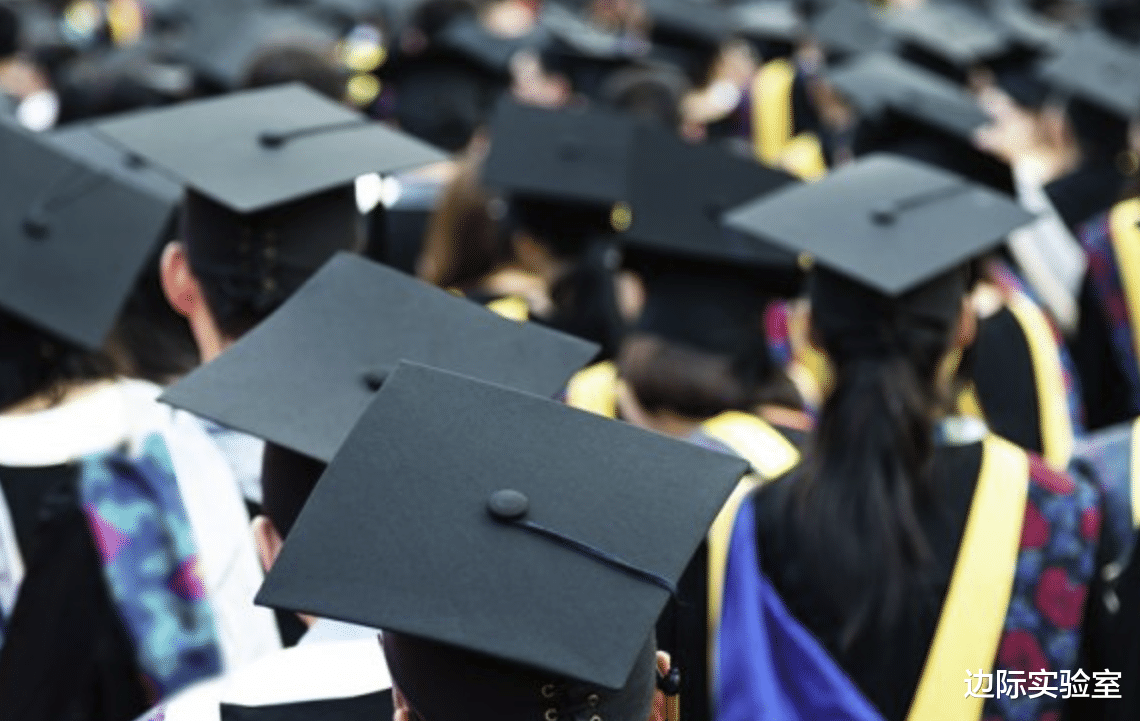 |今年毕业生人数继续创下纪录，就业市场面临劳动力过剩