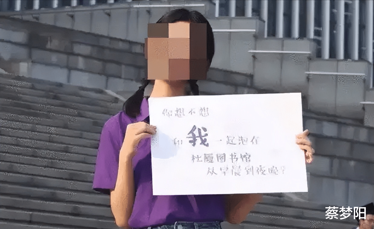 汽车|“车媛”“房媛”背后，多行业出现“擦边”营销，把姿色当本钱？