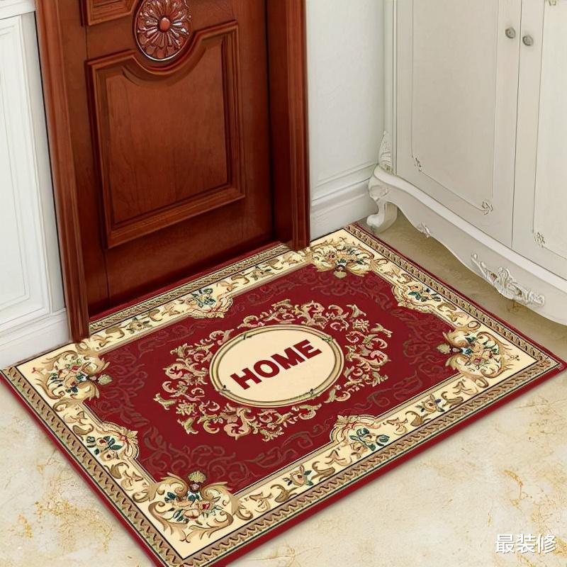 门口除了放地垫，还能放什么？这种做法虽然少见，但很实用！