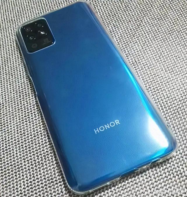 荣耀play|荣耀Play:久等了,即将“重新出山”!