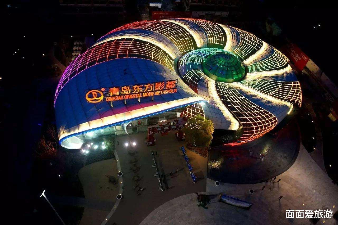 青岛一奇葩建筑,为本地大型影视基地,造型似海螺又似蜗牛