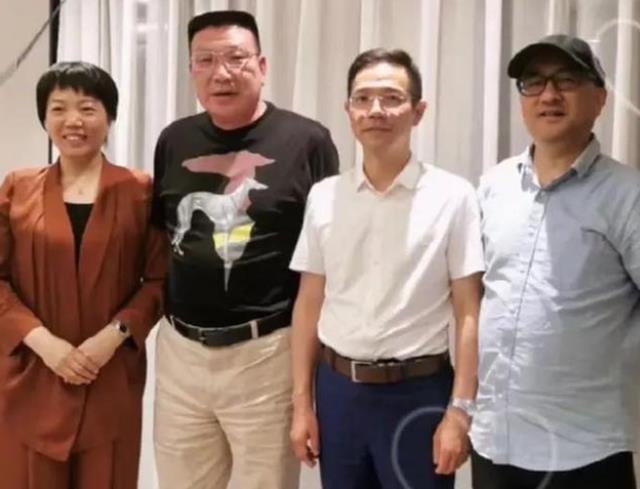 谢律自曝惊雷,杜新枝现场失控被赶出庭审,许妈感动落泪