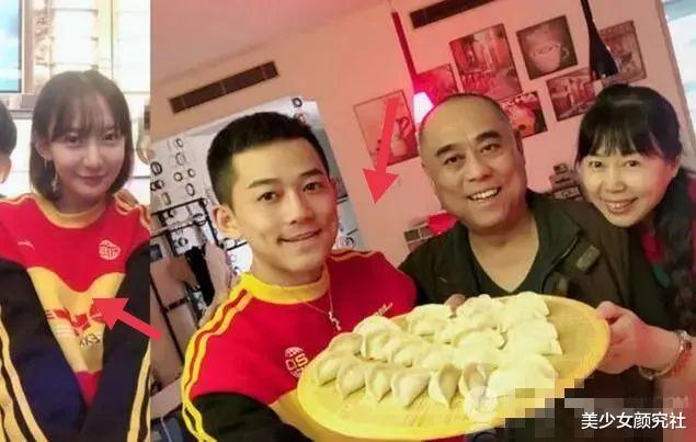 苏醒|糊咖终于翻红，却被曝脚踏两只船？