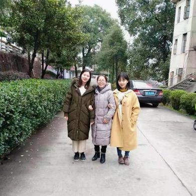 沈月|又秒了其他女星?合照必赢,单人照一般,沈月这是什么神奇体质