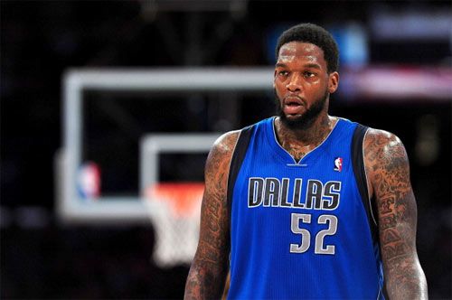 裁员|NBA球星乱花钱的下场：妻子被抛弃无奈下海谋生，有人美金当厕纸