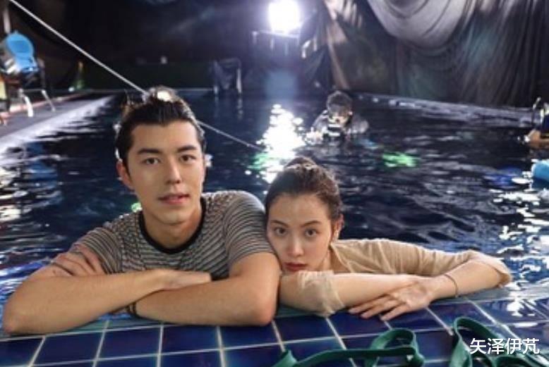 电影|偶像剧照进现实!国外顶流女星被男演员公开告白,5年友情变爱情