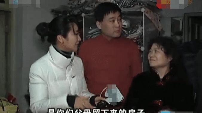 |儿子把自己的房子出租，搬进父母房子里住主卧：把房子过户给孙女