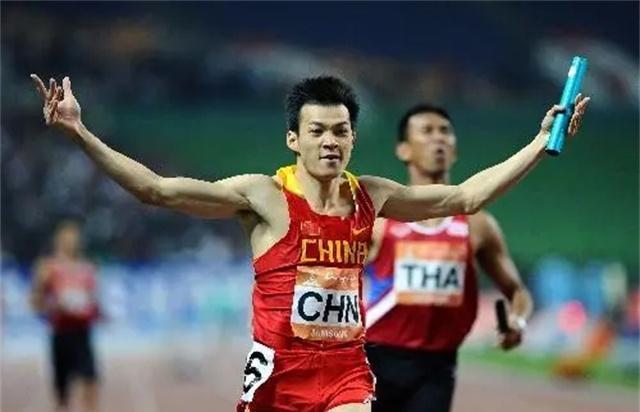 博尔特|中国第1位百米飞人诞生！劳义实现零的突破，中国速度势不可挡！
