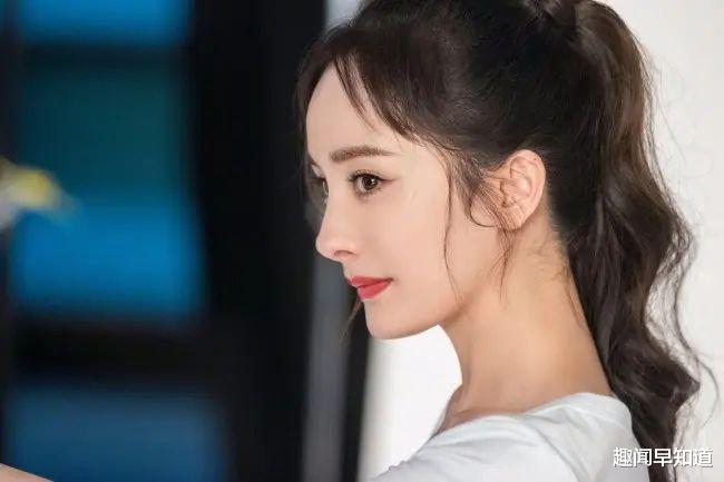 杨幂|清华教授杨晓京提起侄女杨幂：在我们家，没考上清华的就都是笨蛋