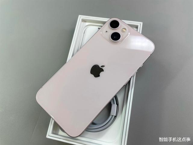 iOS|越升级越流畅？不同型号升级iOS15.5之后的情况出炉，感觉很糟糕