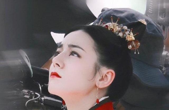 迪丽热巴|29岁热巴携小甜剧来袭，男主颜值演技没得挑，光看阵容就爱了