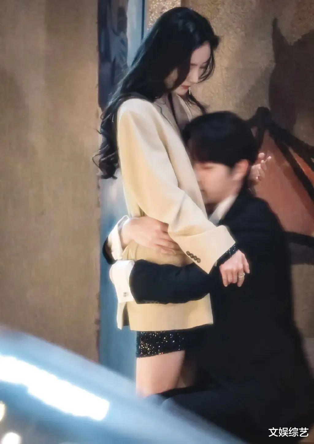 许凯|《爱的二八定律》:杨幂与许凯花式接吻,甜蜜画面让人羡慕