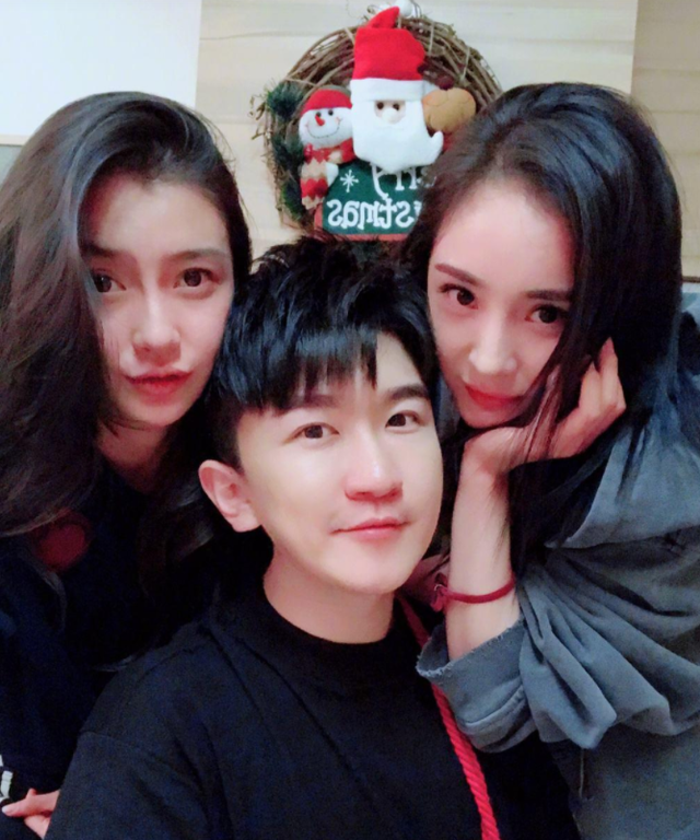 娱乐圈|4位经常被黑的明星,他们的成功折射出娱乐圈的荒诞