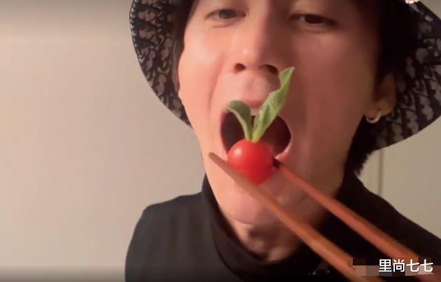 钟丽缇|钟丽缇陪公婆过节，在众长辈面前亲吻老公，公婆一脸憨笑看害羞