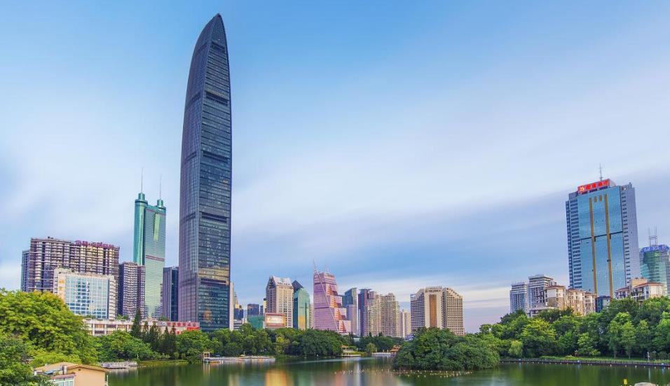 验房|河南一老师心气过高遭现实打脸! 辞职去深圳找工作, 2个月变流浪女