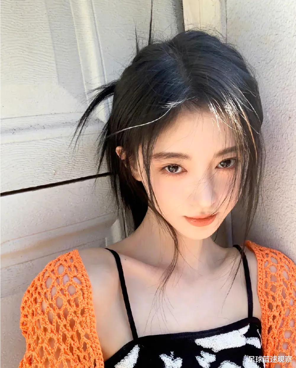 鞠婧祎|新一代小花鞠婧祎,负面评论不少,精致颜值无可反驳