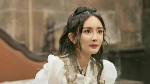 杨幂|《密室大逃脱》新一季将录，嘉宾玩法全升级，杨幂粉丝却“破防”