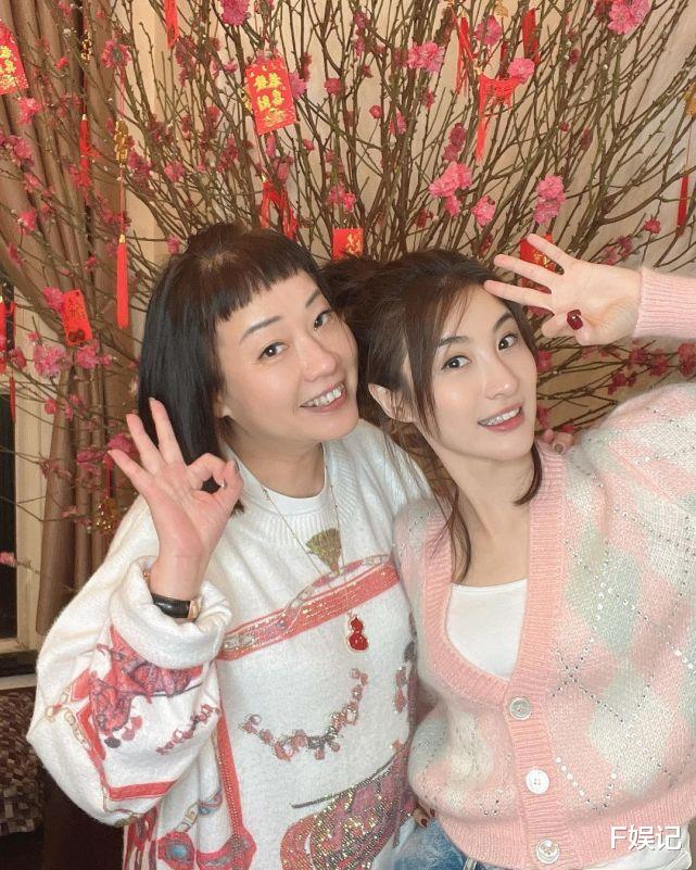 黎耀祥|TVB新科视后林夏薇为黎耀祥庆生 黎耀祥夫妇开心出镜合照