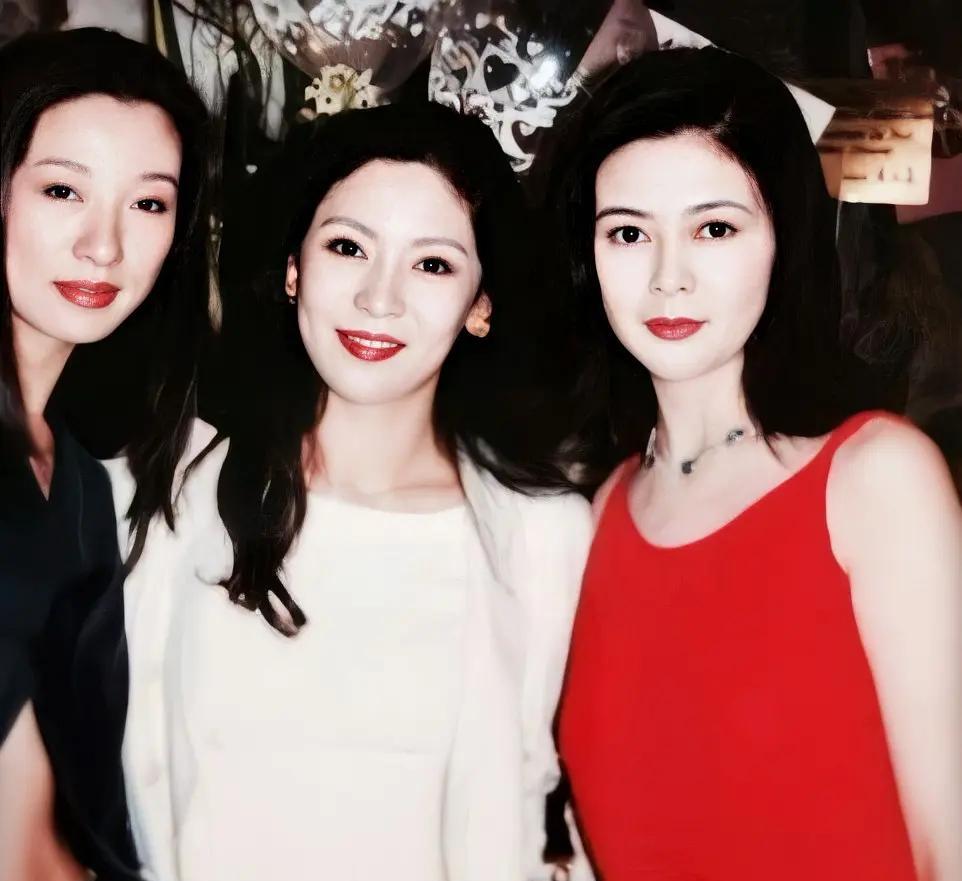 企业家|2004年，富商许立信卖掉公司，给140名员工每人分400万