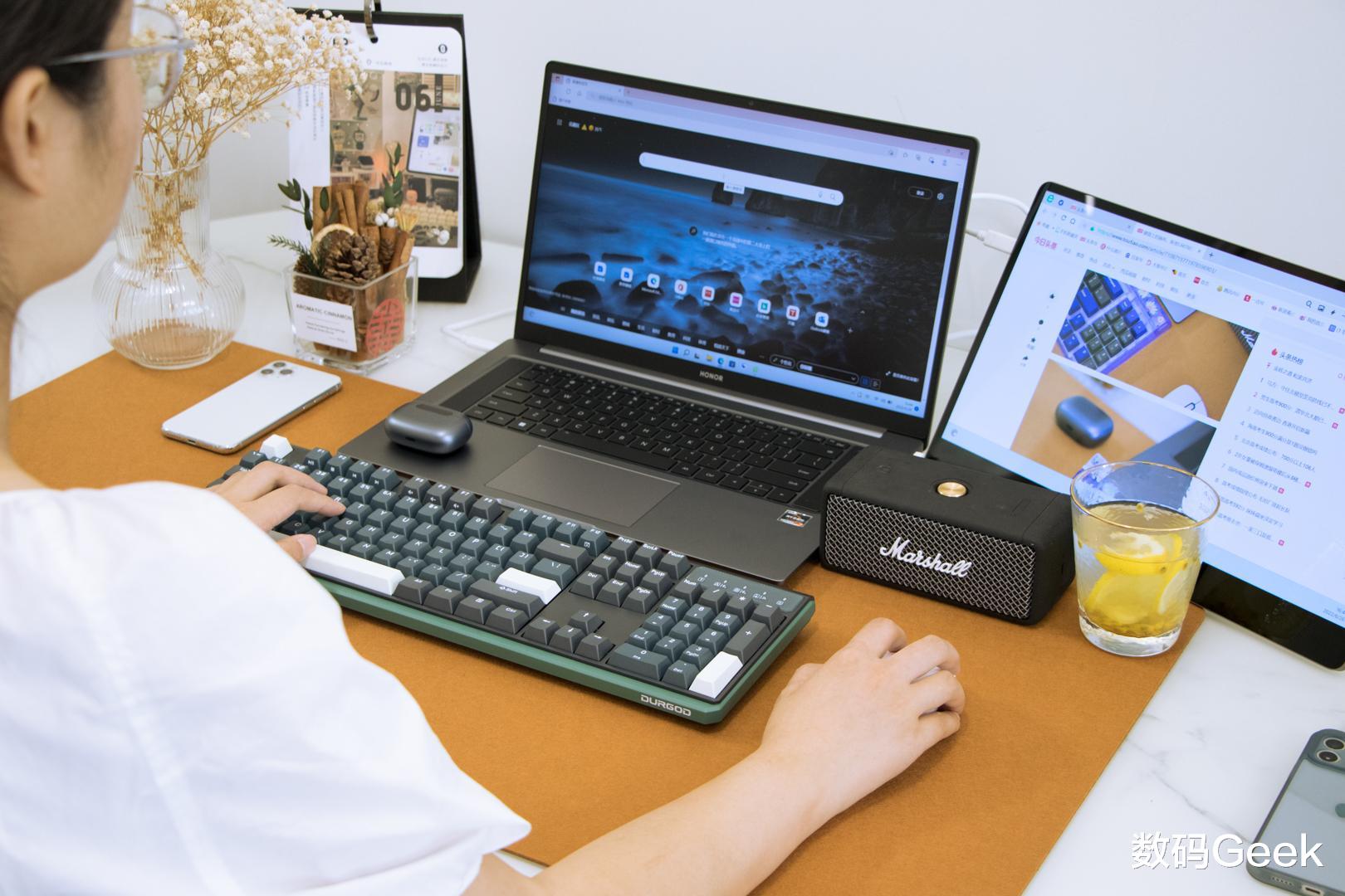 消费券|零刻EQ59迷你主机:巴掌大却能看4K打游戏,千元不到就能拿下