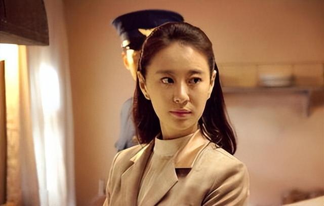 刘雨欣|一人毁了整部剧!这10位明星堪称败笔,演技拉胯拖累全组