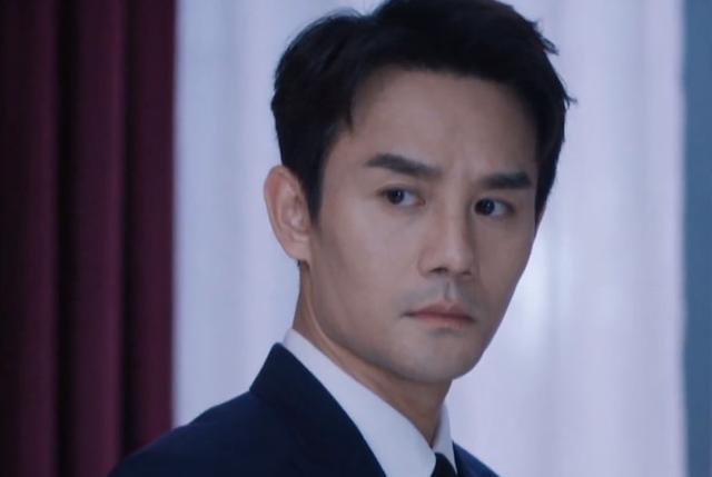 向风而行:江滔执飞导致飞行事故,被公司开除,顾南亭当选副总
