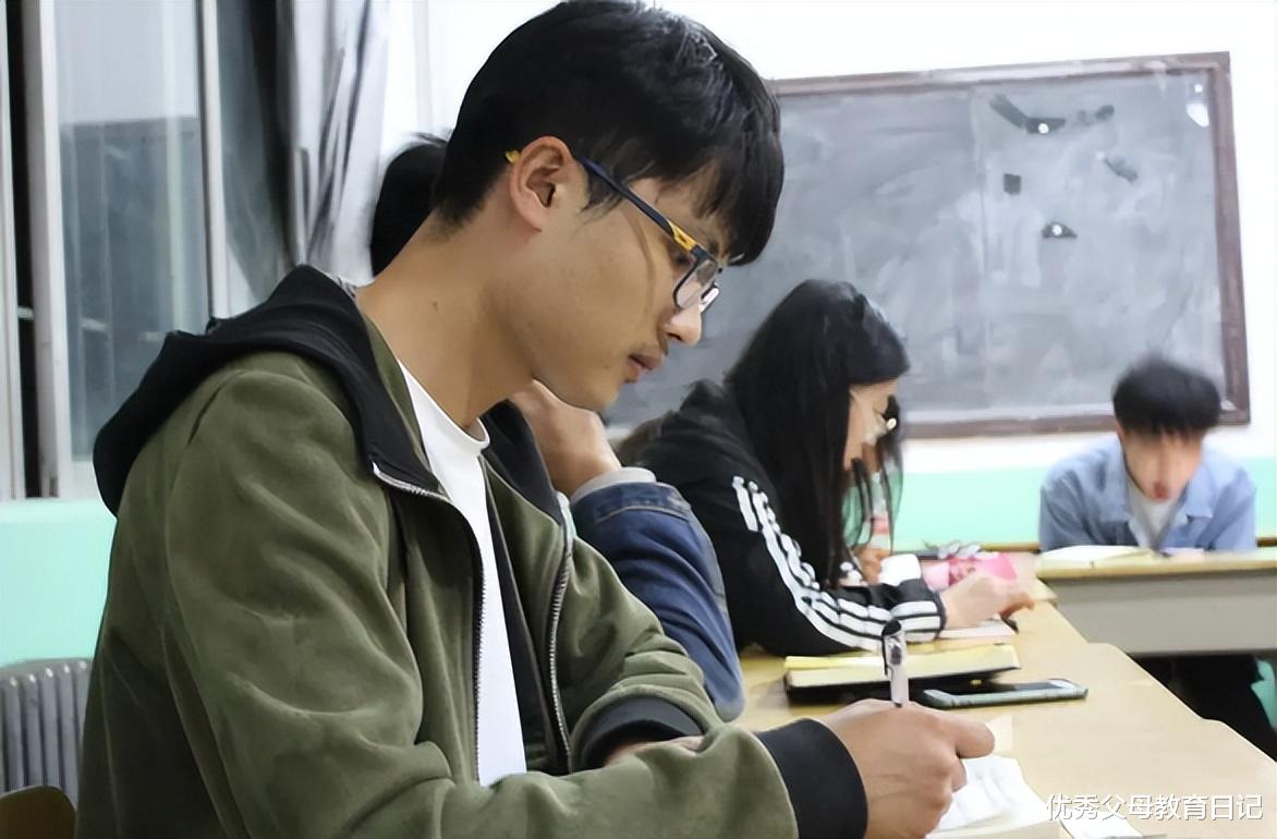 大学|最终能上985大学的学生,这“3个特点”不能少,看看你还缺什么?