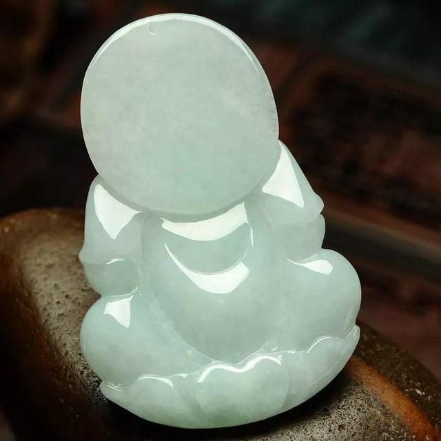 翡翠|细糯、糯化、冰糯3种常见翡翠该如何区分？