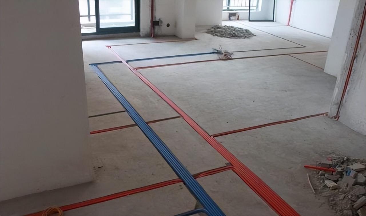 1.5匹空调要用4平方电线吗?老电工吐槽:家里有“矿”才这样做