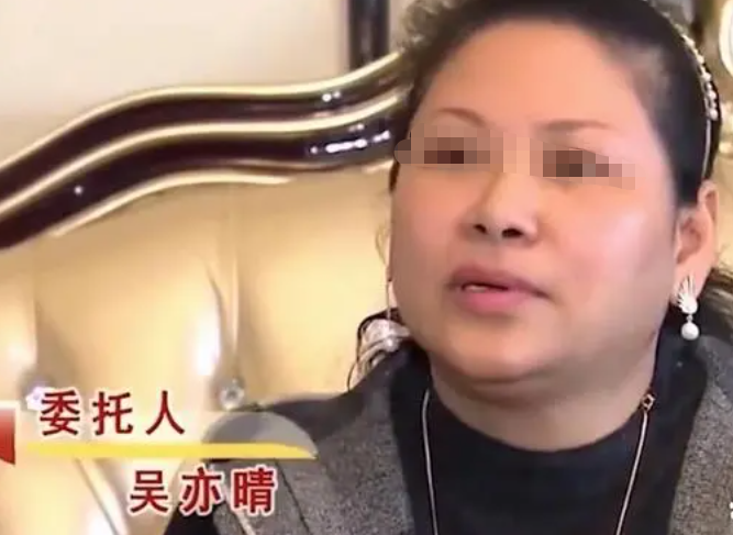 女儿年入百万却拒给弟弟买房,父母4次起诉:有钱为何不管娘家?