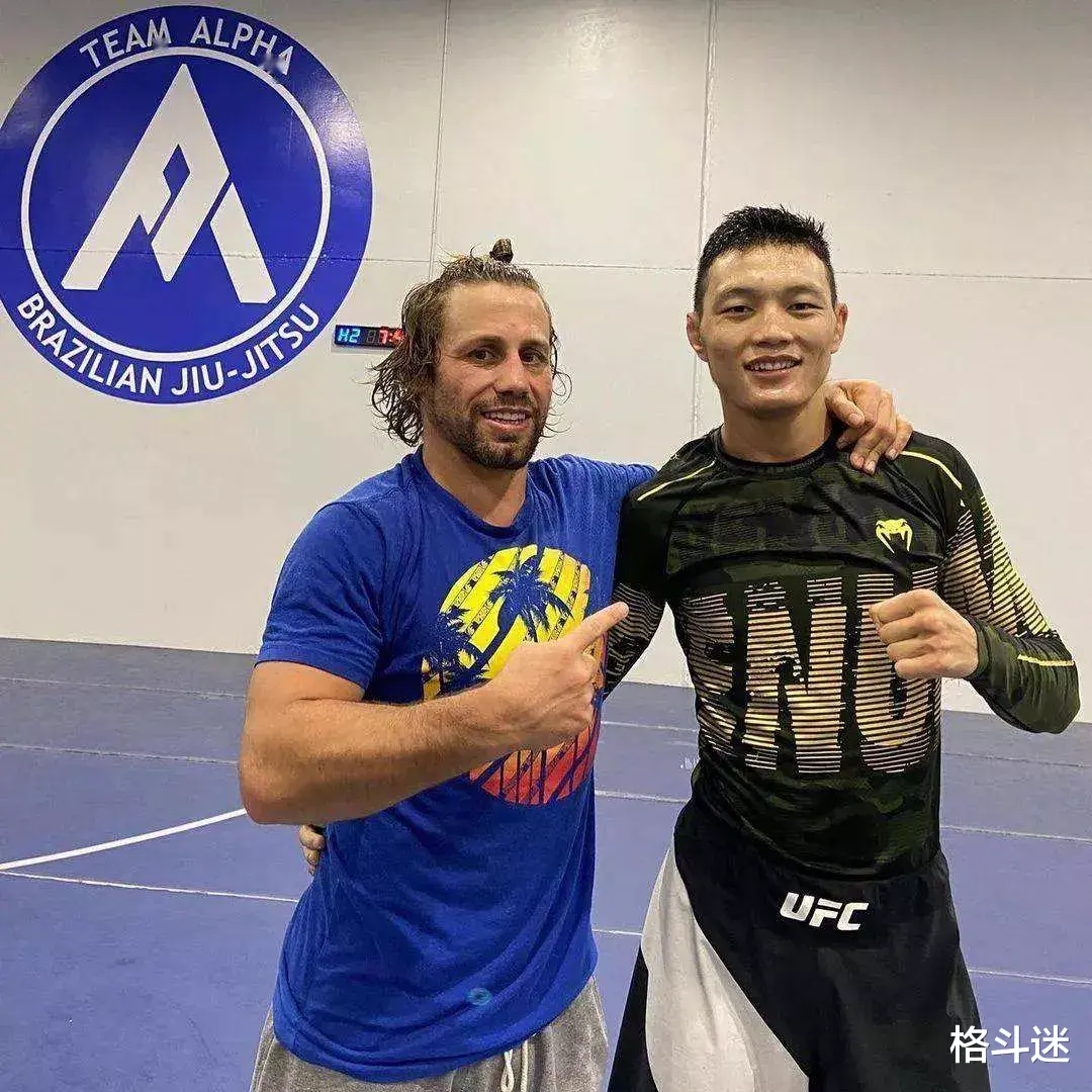藏族|藏族雄鹰冲击UFC 4连胜！