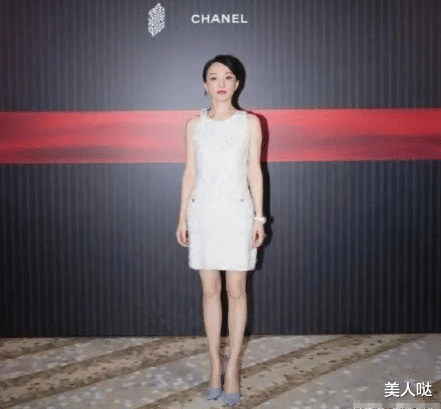 周迅|周迅也老了!皱纹明显发际线堪忧,但真实的衰老比整的年轻要漂亮