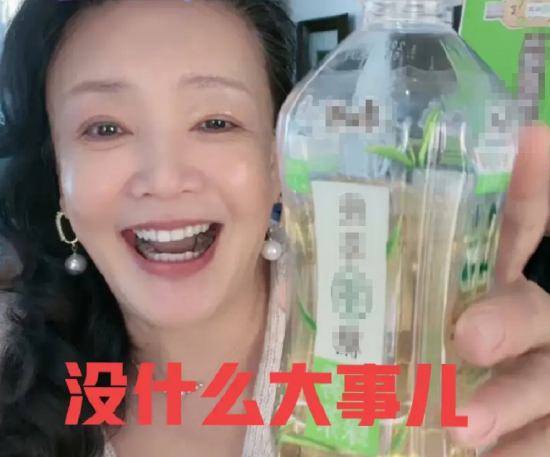 张兰|圈内大佬想把张兰拍成电视剧,购买酸辣粉套近乎,张兰回应了