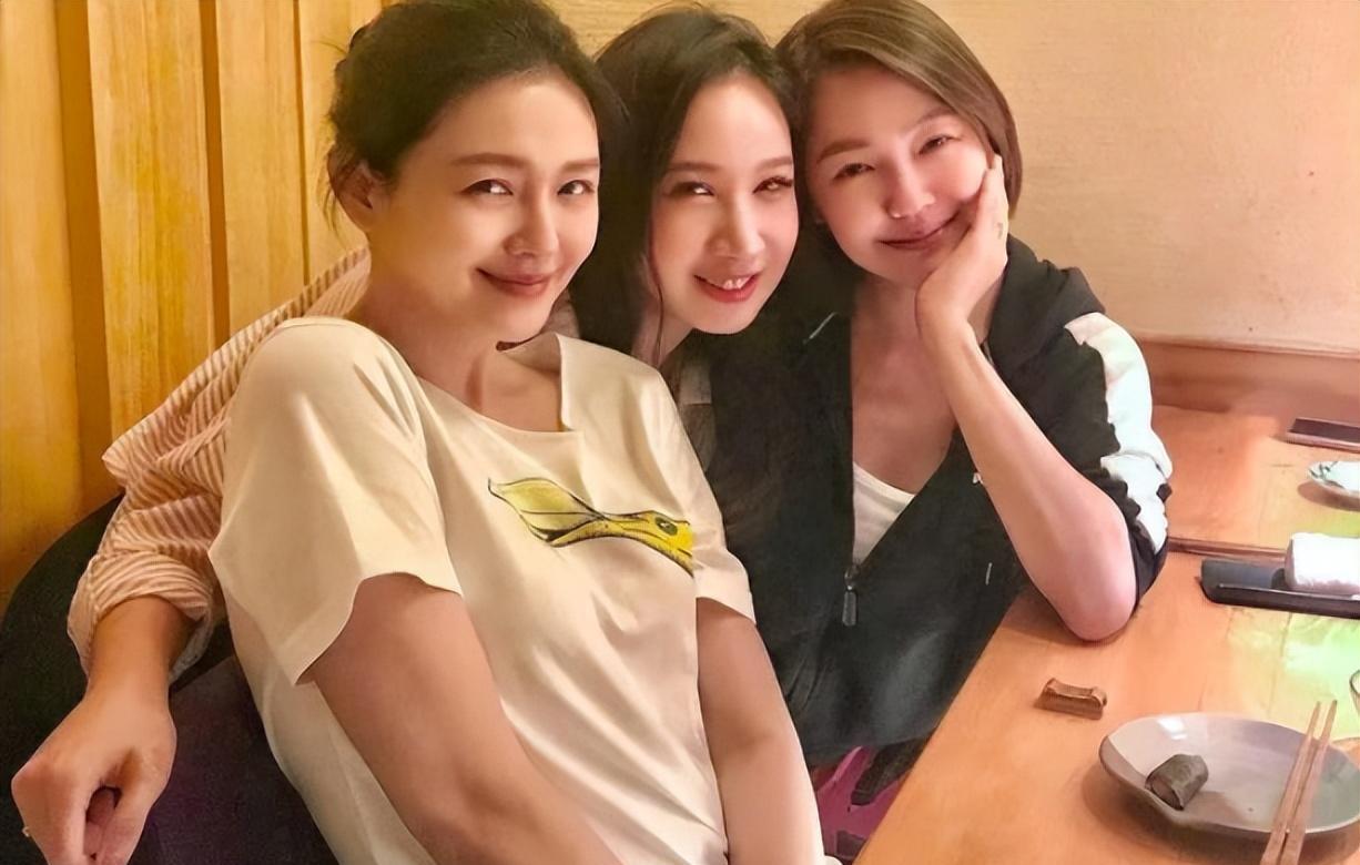 大S|曝大S和具俊晔是雇佣关系，公司每月给他20W生活费，更多细节被扒