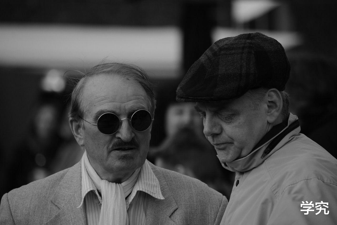 |团队中貌似干练的人可能最阴险，职场远离这种人，职场识人术