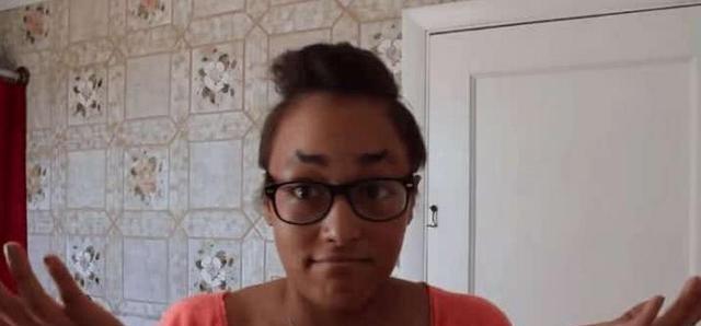 卷发 非洲妹子厌倦小卷发，拉直头发结果……网友：你对基因一无所知……