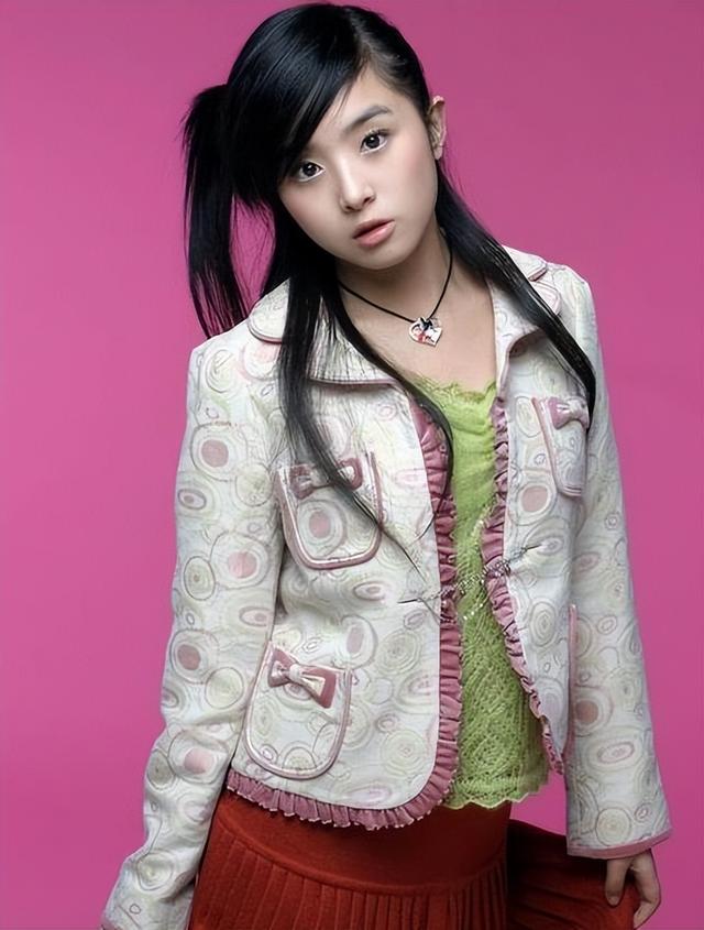 张含韵|“酸甜御姐”张含韵:33岁经风浪,为她的不靠谱恋爱担心?没必要