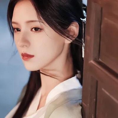 何炅|七年过后再看《栀子花开》的演员，个个都红了，何炅眼光真好