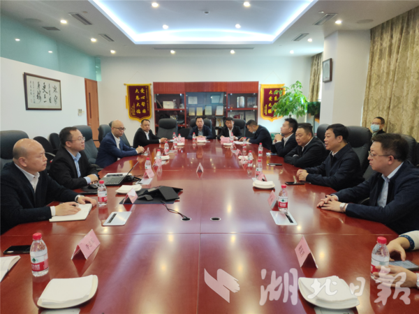 传艺科技|嘉鱼率团赴沪招商考察 洽谈引进高科技电子产业项目